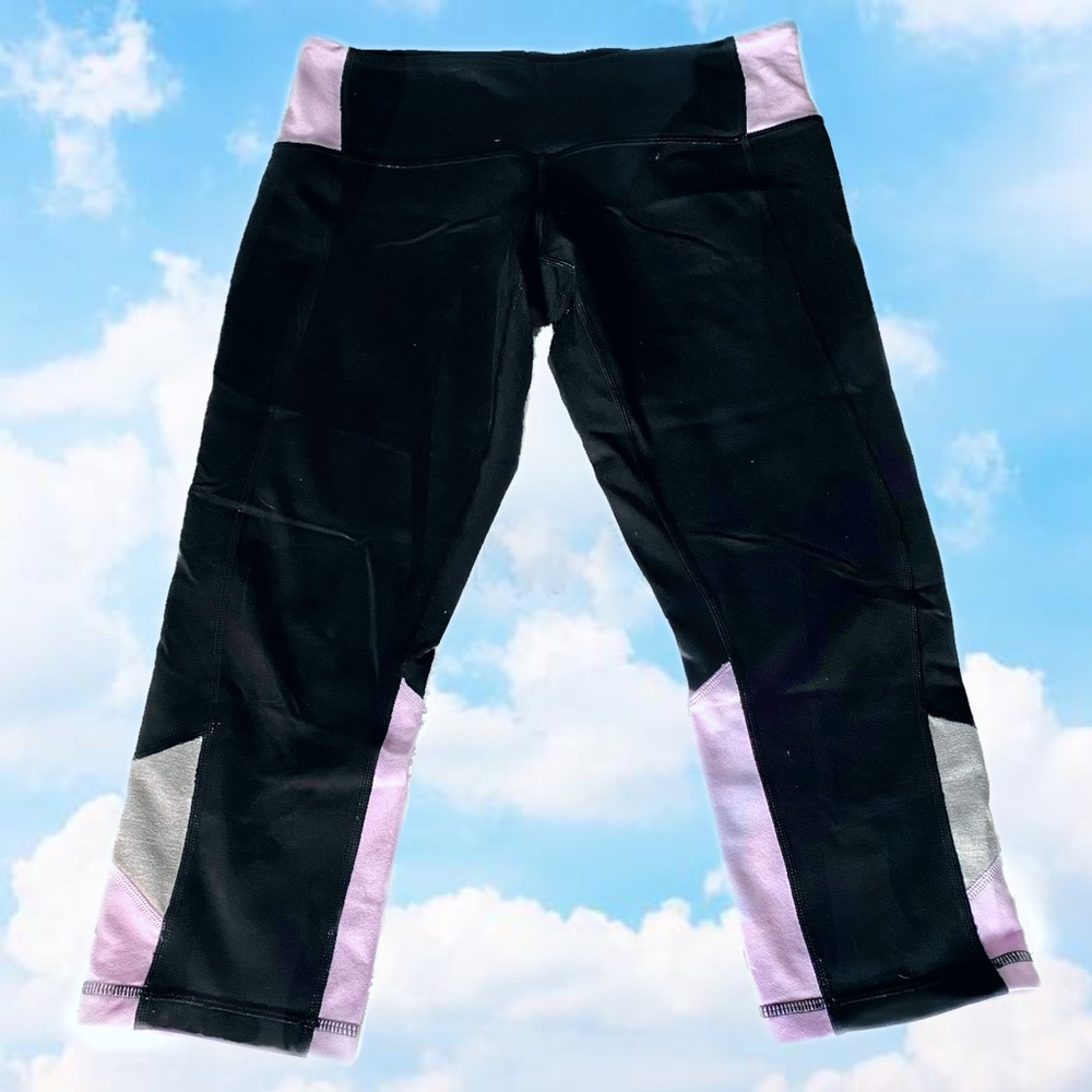 Lululemon Lavender and Heather Grey Crop Leggings